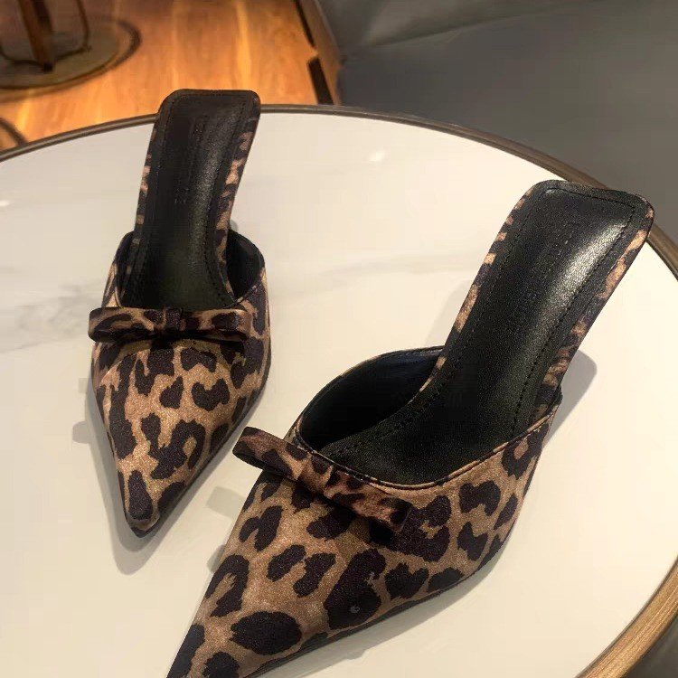 women's leopard-print pointed  - Ethnic And Fashion avaliação e preço