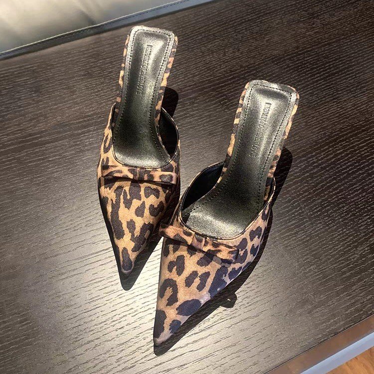 women's leopard-print pointed  - Ethnic And Fashion avaliação e preço