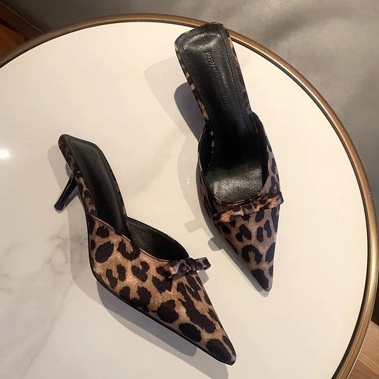 women's leopard-print pointed  - Ethnic And Fashion avaliação e preço