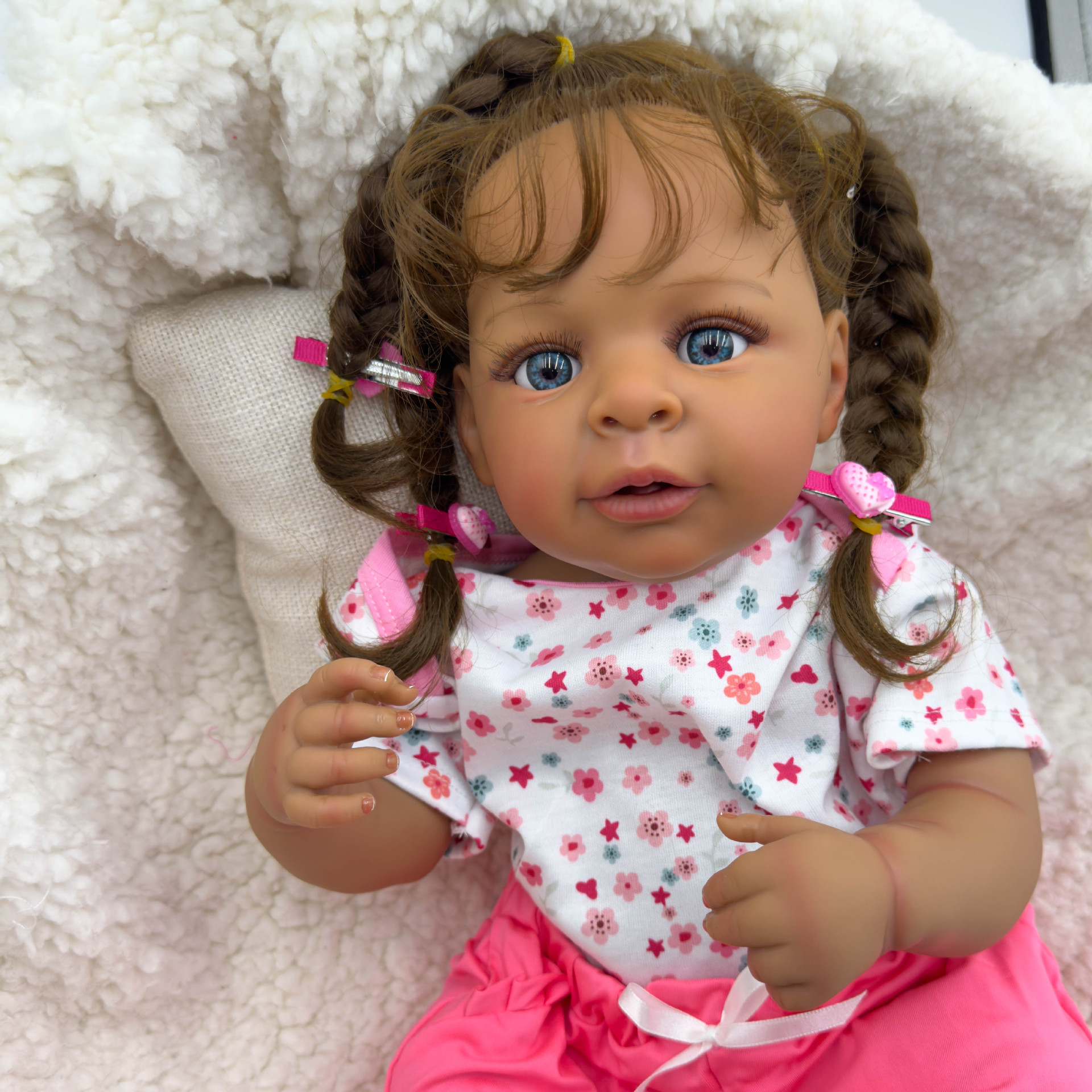 Dark Skin Jaylan bebe Doll Reb - Ethnic Fashion Model avaliação e preço